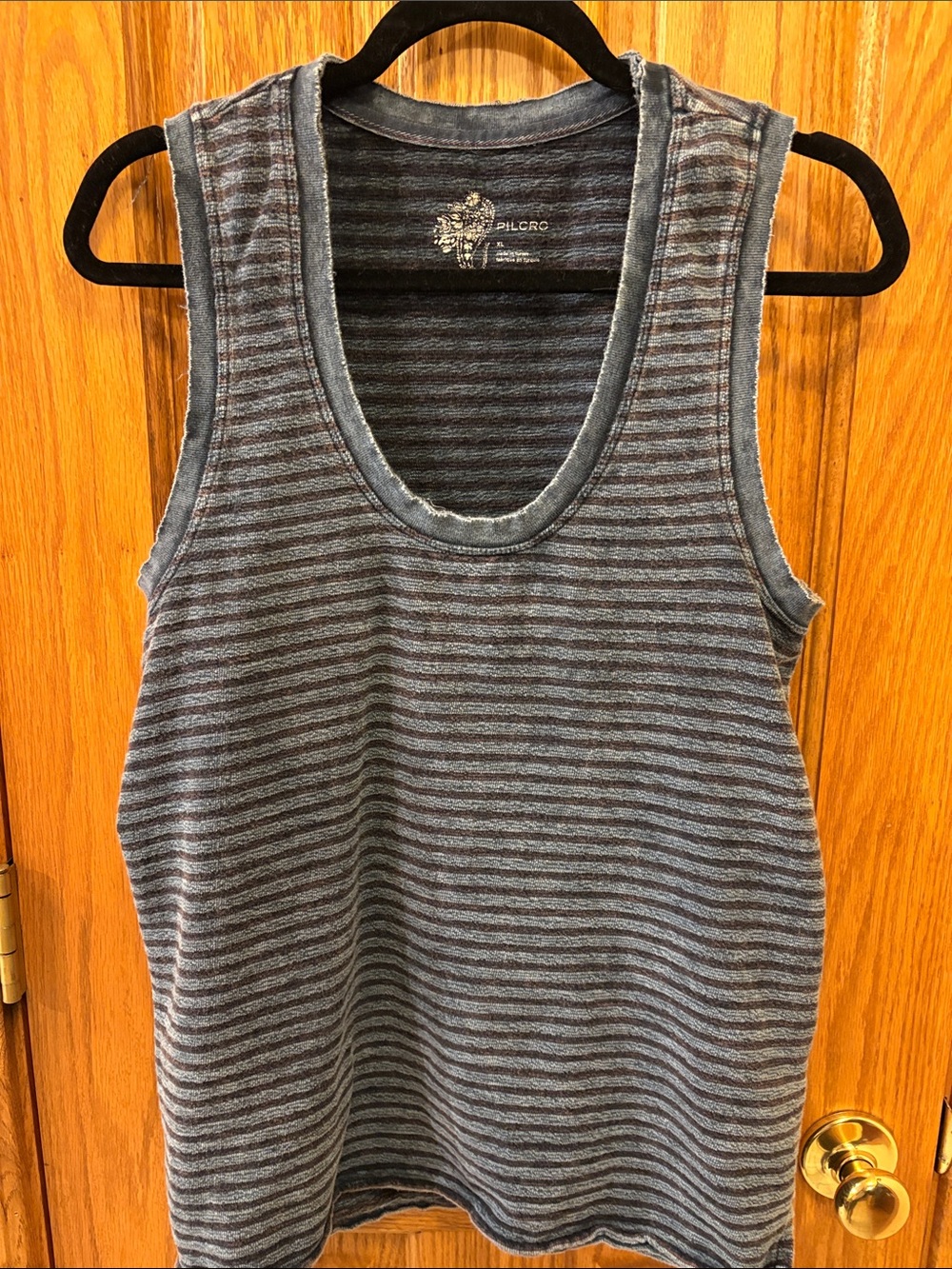 Women's Striped Scoop Neck Tank Top - Blue Gray
